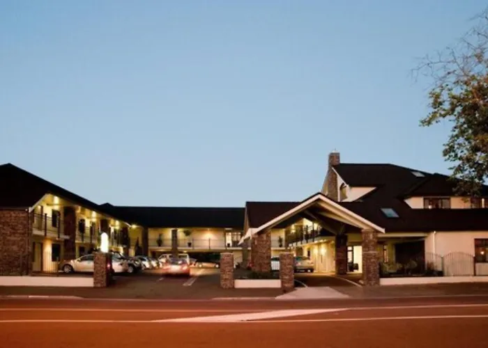 Aotea Motor Lodge